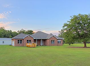 28511 Frank Rd, Elberta, AL 36530