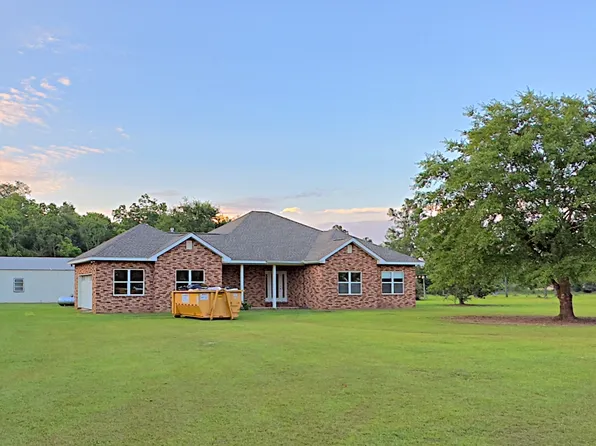 28511 Frank Rd, Elberta, AL 36530