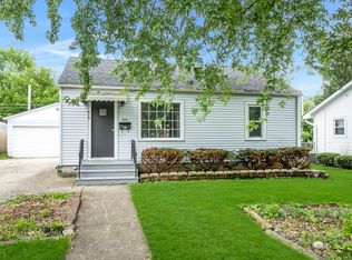 619 N Westlawn Ave, Aurora, IL