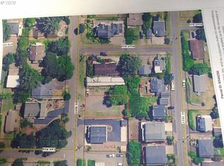 1602 NW 26th St, Lincoln City, OR 97367