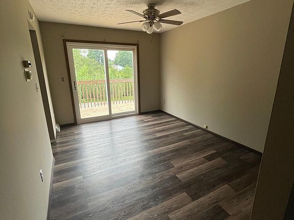 5th image of 1270 Squires Dr