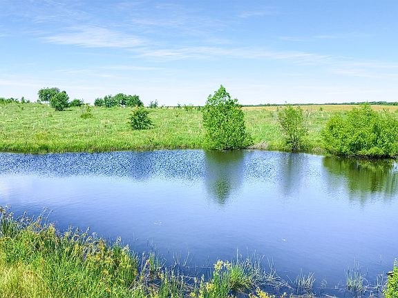 2nd image of 105A Spalding Rd