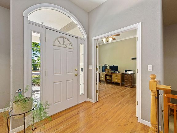 5th image of 527 Valley View Rd