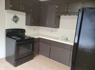 801 S Hutchins St APT B, Lodi, CA 95240