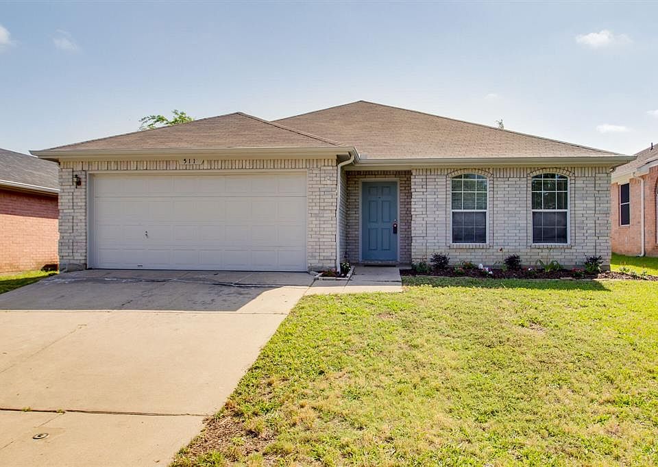 1st image of 511 Blueberry Hill Ln