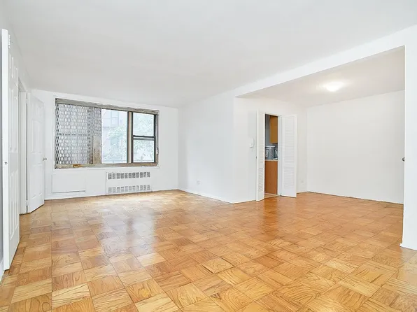 310 Lenox Rd APT 4M, Brooklyn, NY 11226