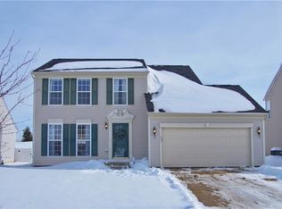 557 Colonial Dr, Painesville, OH 44077