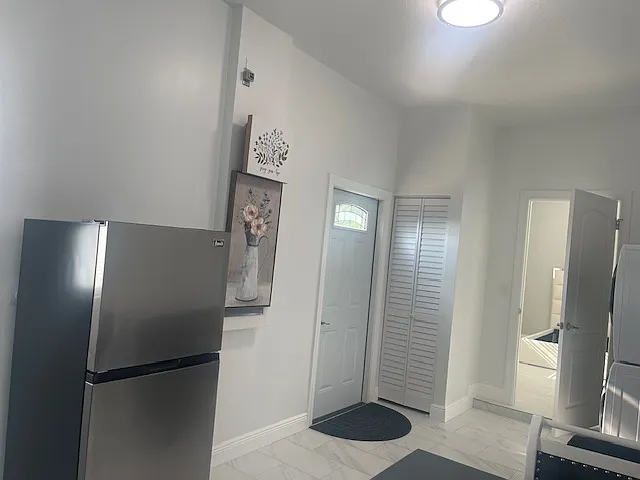 798 SW Abraham Ave #1 — Photo 17