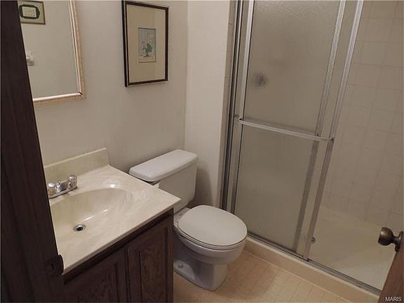5th image of 1923 Marine Terrace Dr APT J