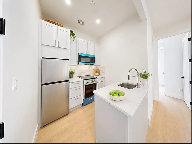 56-34 Myrtle Ave #2DD — Photo 4