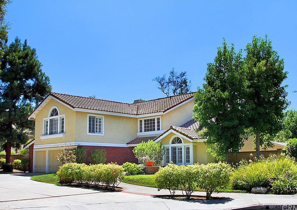 1st image of 1404 Paseo Victoria