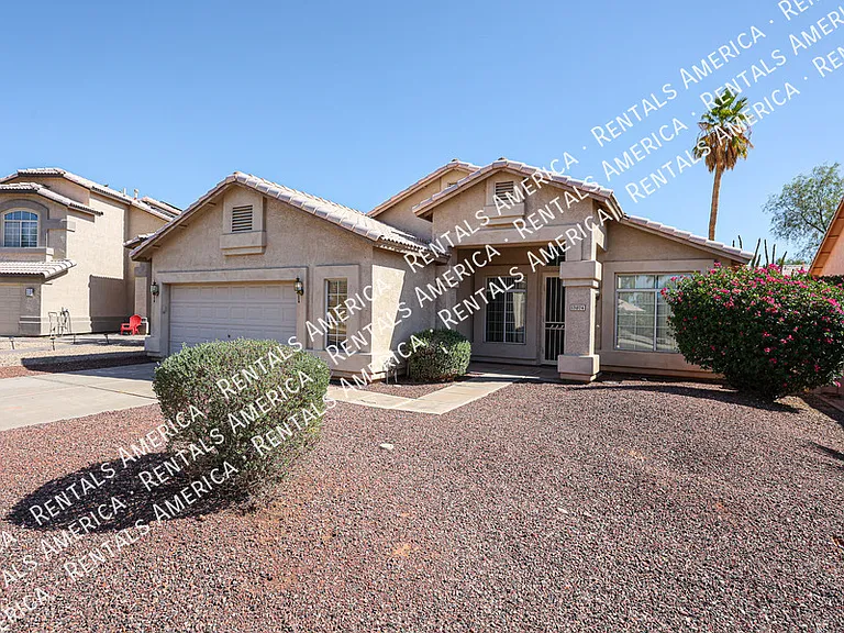 13874 W Wilshire Dr — Photo 3