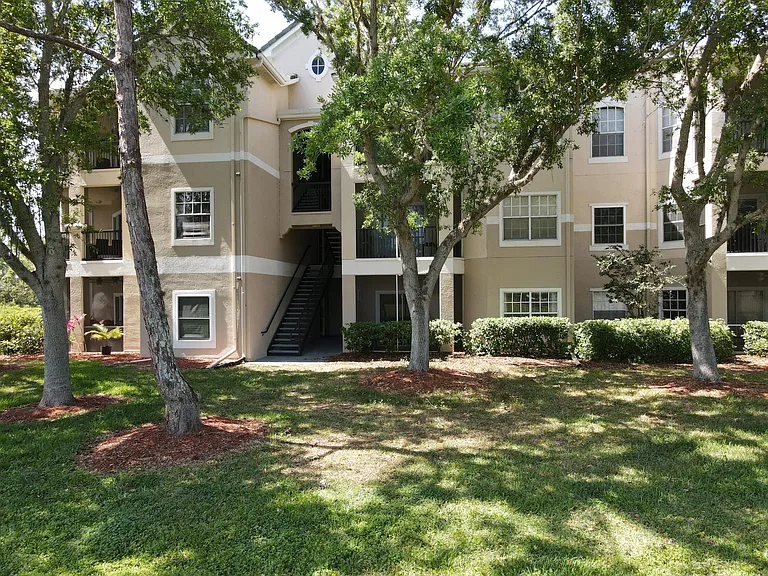5122 Northridge Rd #108 — Photo 23