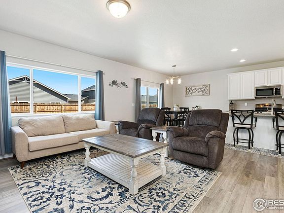 4th image of 908 S Depot Dr