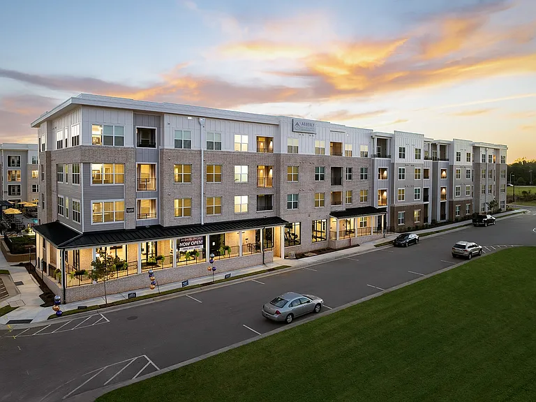 Abberly Royal Creek Apartment Homes — Photo 61