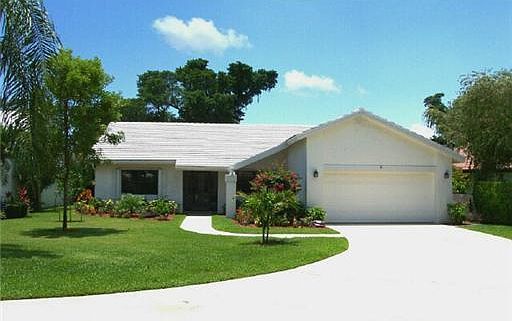 1st image of 6594 Casabella Ln