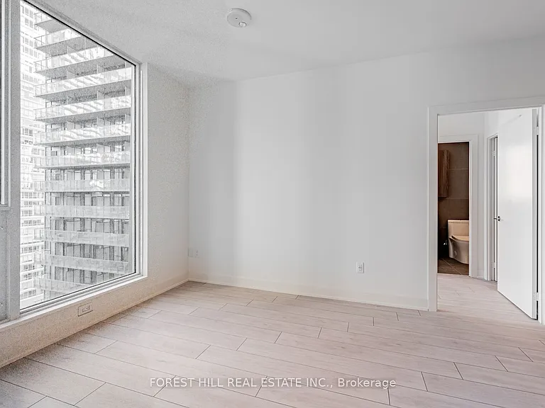 15 Mercer St #1905 — Photo 10