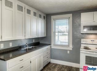 1421 Lincoln St, Blair, NE 68008