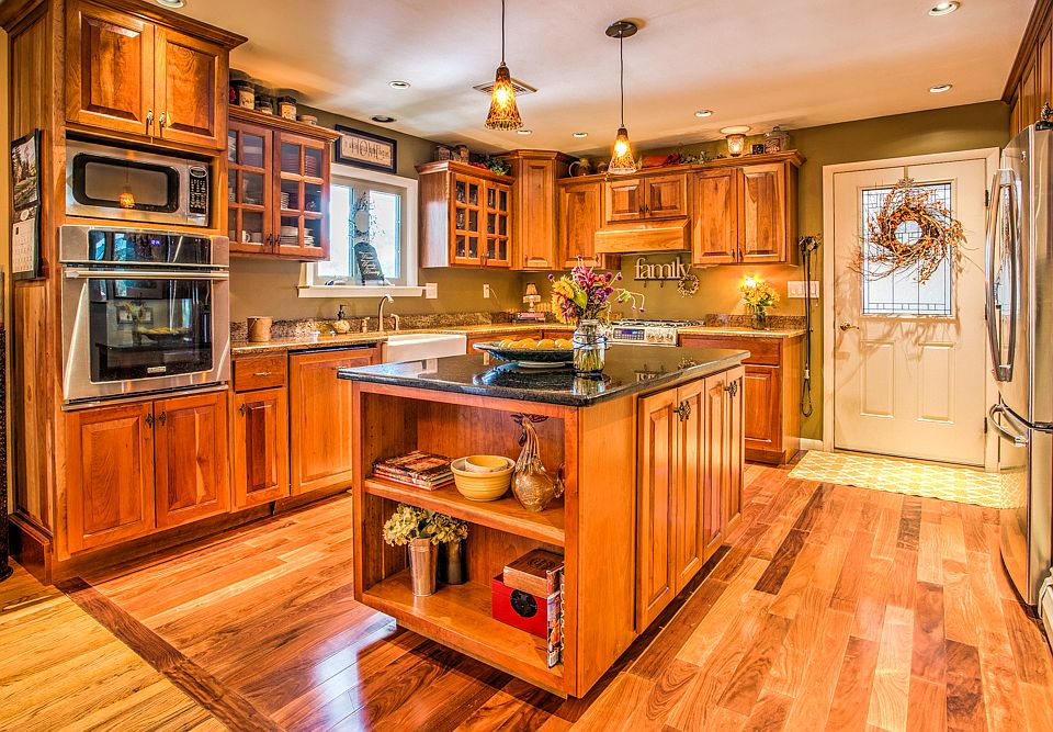 custom kitchen