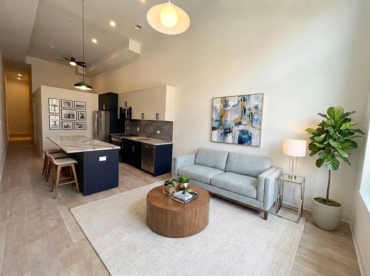 1 bed, 650 sqft, $2,640 — Photo 2