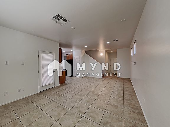 3rd image of 7621 Lots Hills Dr