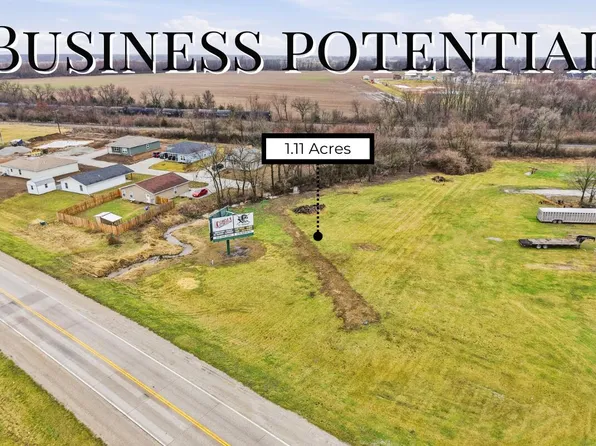 2 E Highway Hh #22, Centralia, MO 65240