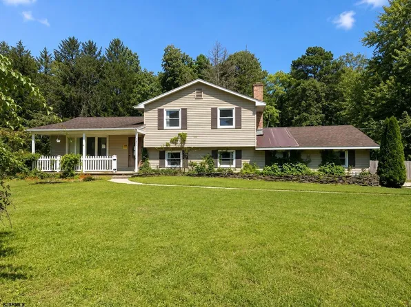 844 Smith Bowen Rd, Galloway, NJ 08205