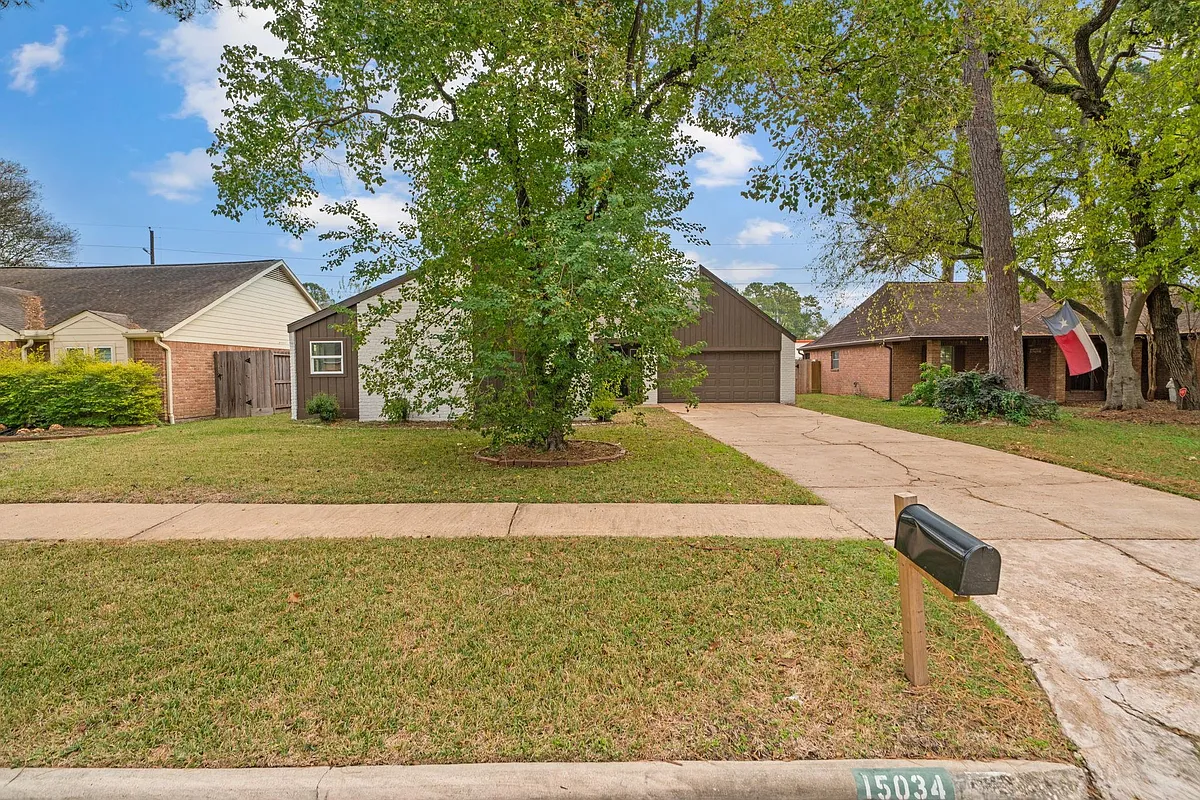 Building Photo - 15034 Rose Valley Dr