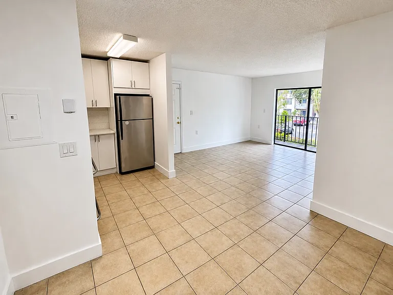 7095 NW 179th St #209 — Photo 4