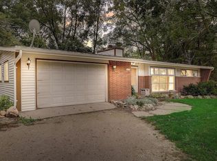 17215 W Small Rd, New Berlin, WI 53146