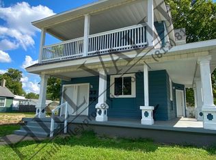 921 N 8th St #D, Terre Haute, IN 47807