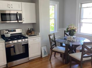 77 Brook St #2, Brookline, MA 02445