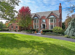 4 Wind Ridge Rd, South Barrington, IL 60010