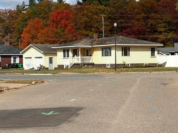 1200 Opechee St, Negaunee, MI 49866