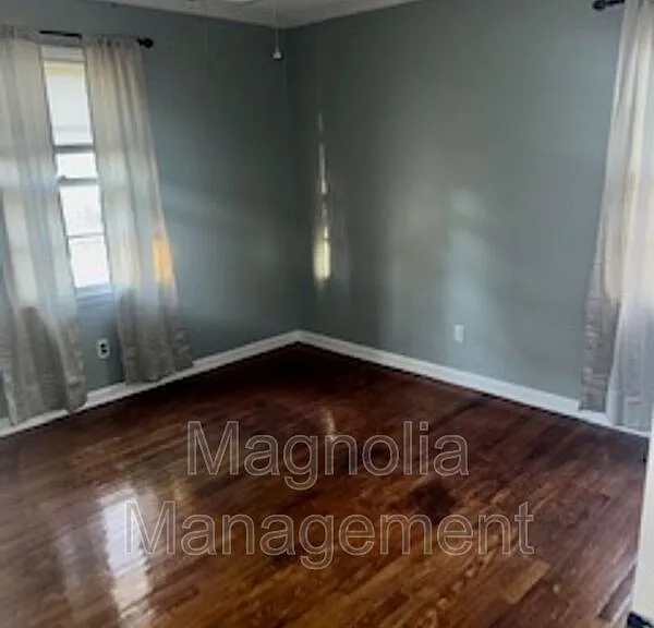 471 Shephard Rd — Photo 3