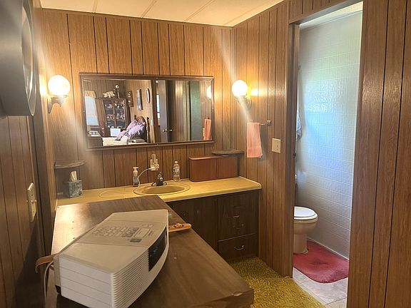 4th image of 80 Rest Haven Ln
