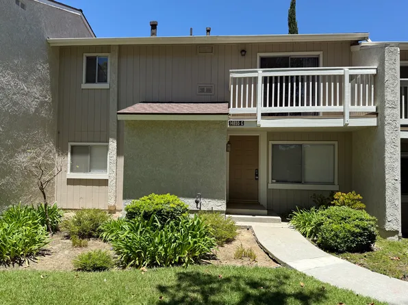 14855 Campus Park Dr Unit C, Moorpark, CA 93021