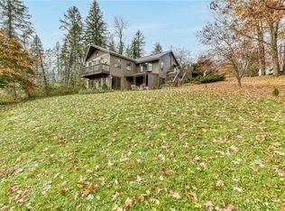 7690 Cardinal Rd, Wolcott, NY 14590