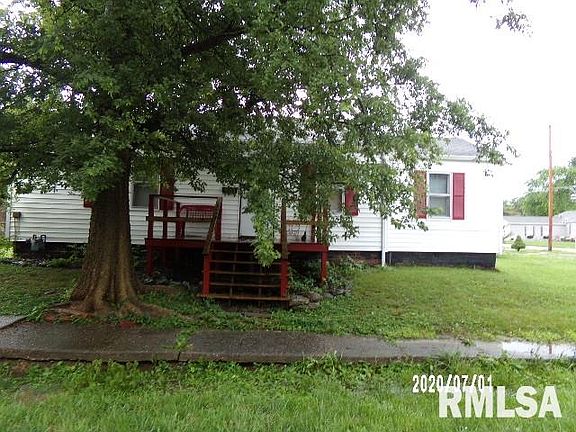 3rd image of 1025 W Robinson St