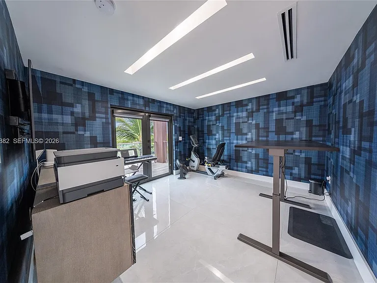 5601 N Ocean Dr — Photo 46