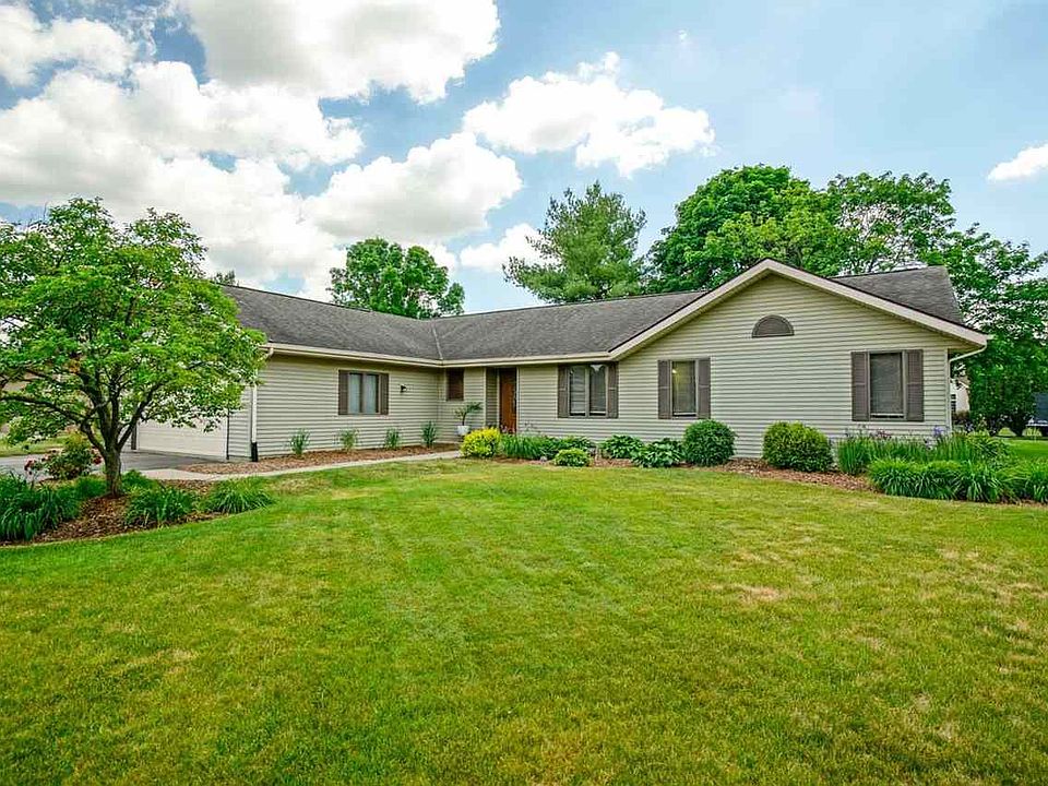 1st image of 3920 Tisbury Dr