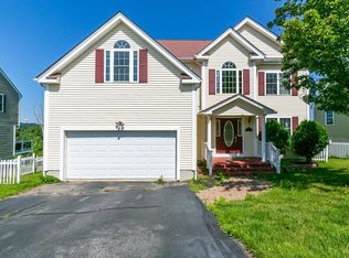 33 Mohave Rd, Worcester, MA 01606