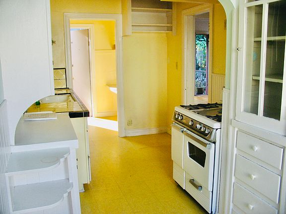 kitchen, pantry, breakfast nook