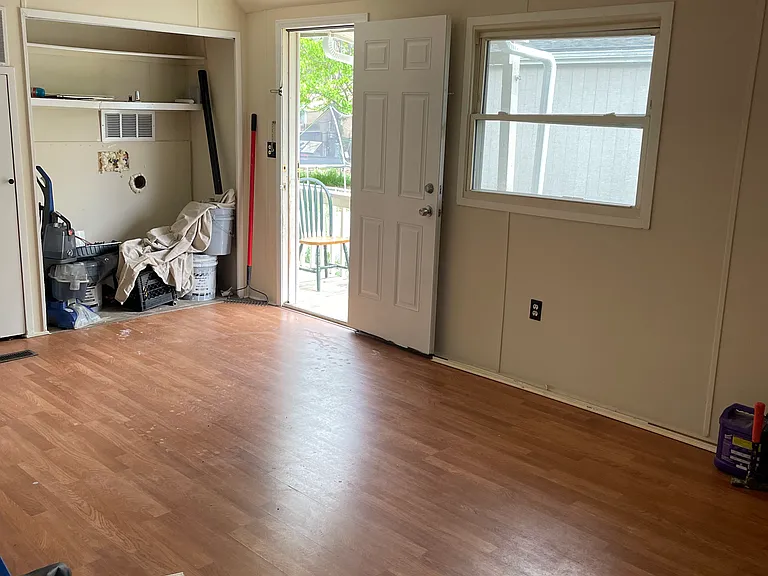 404 Cherry St — Photo 4