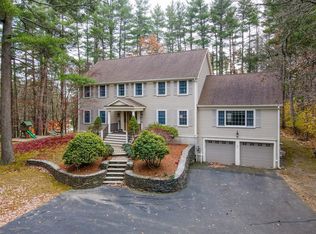 17 Foley Dr, North Reading, MA 01864