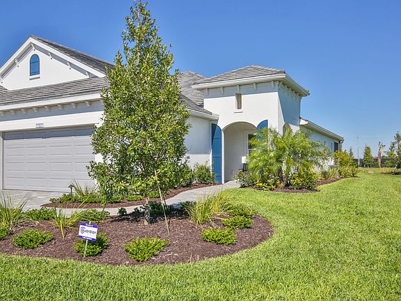 2nd image of 2106 Sylvester Palm Ln
