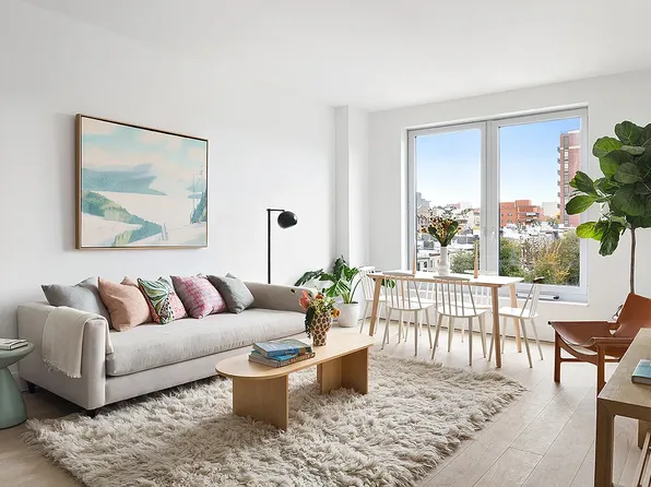 575 4th Avenue image 1 of 11