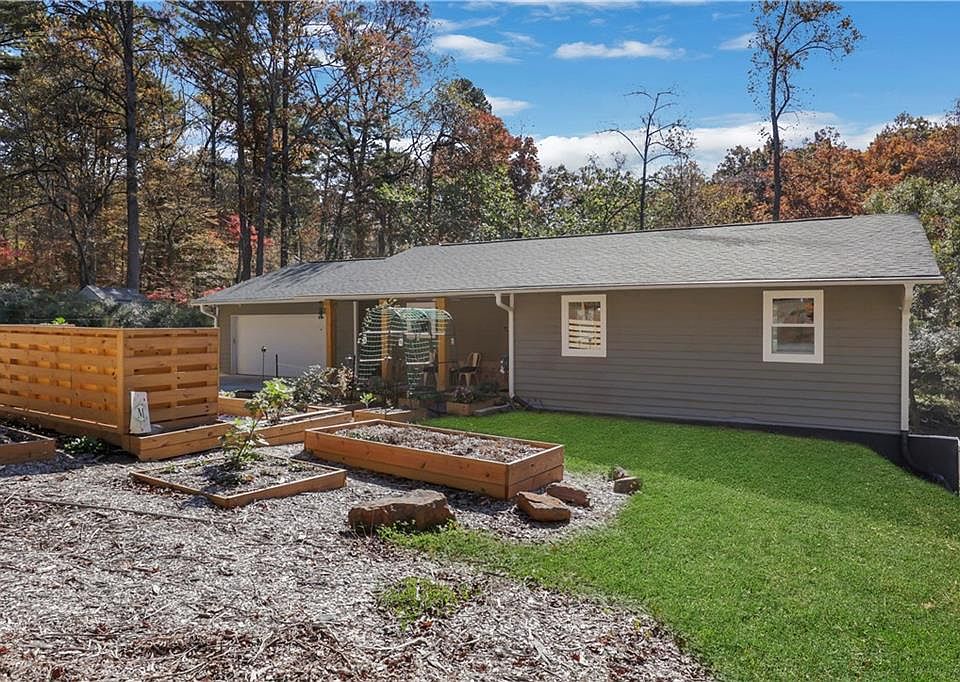 1st image of 3687 Vinyard Way