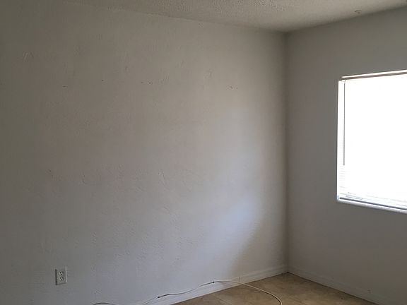 2nd image of 2266 Altamont Ave APT 5