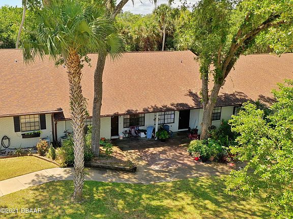 3rd image of 526 Live Oak St #1080
